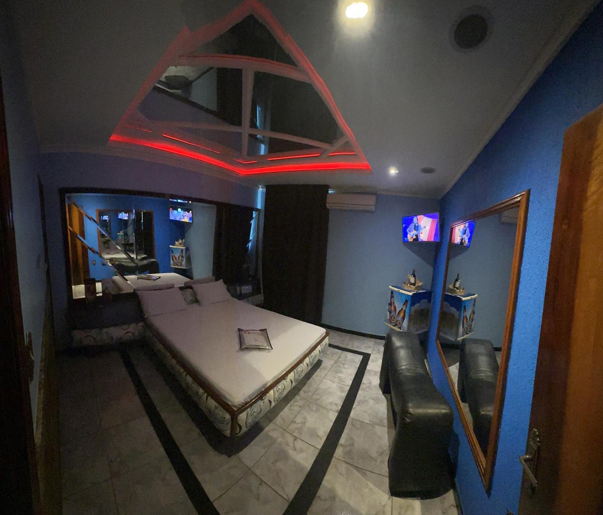 Namore Motel Itaguai Bagian luar foto